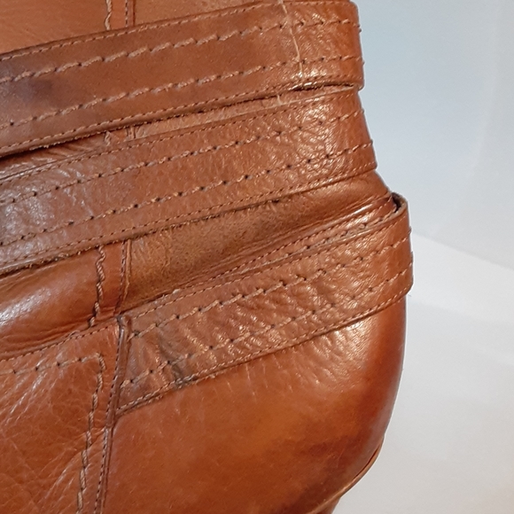 Women's size 9 "BCB Girls" brown leather boots - Picture 6 of 16